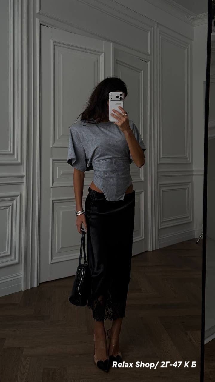 кожаная юбка с разрезом,стильная юбка,кожаная юбка,юбка кожаная с разрезом миди