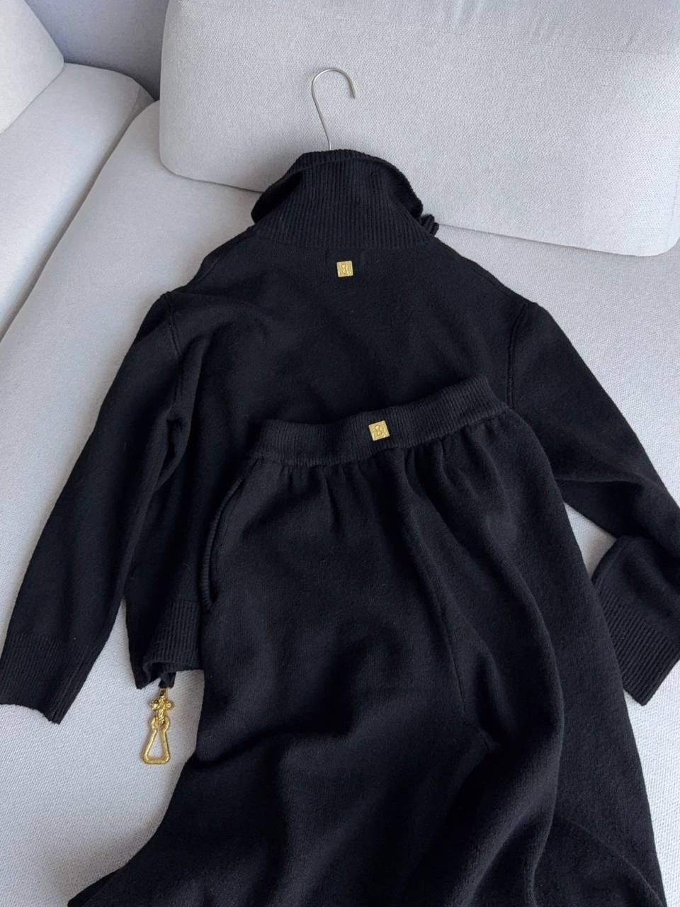 женская кофта,свитера женские,стильный свитер,одежда стильная