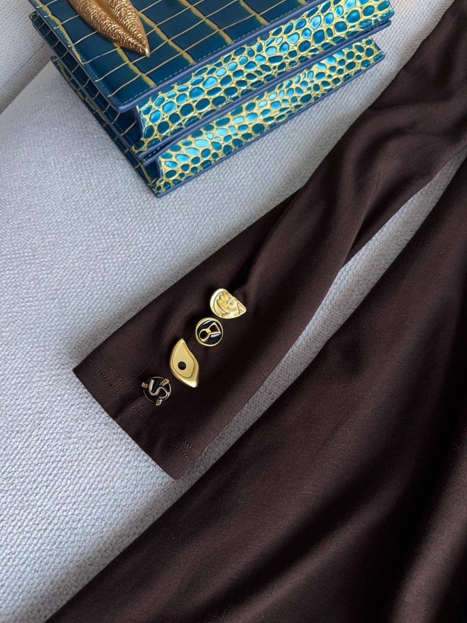 трикотажное платье,платье длинное,коричневое платье,высокая мода