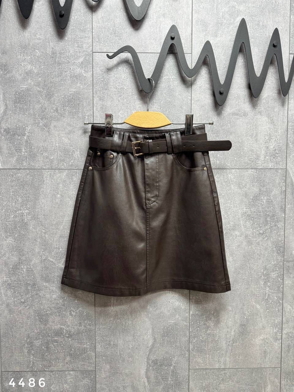 мини юбка экокожа,юбка стильная,стильные наряды,модные наряды
