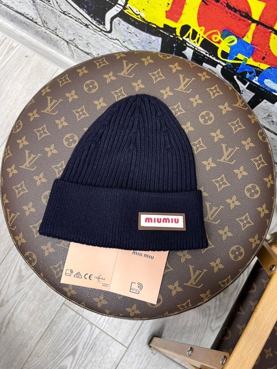 шапка tommy hilfiger,miu miu шапка,шапка томми хилфигер,шапка бини,шапка