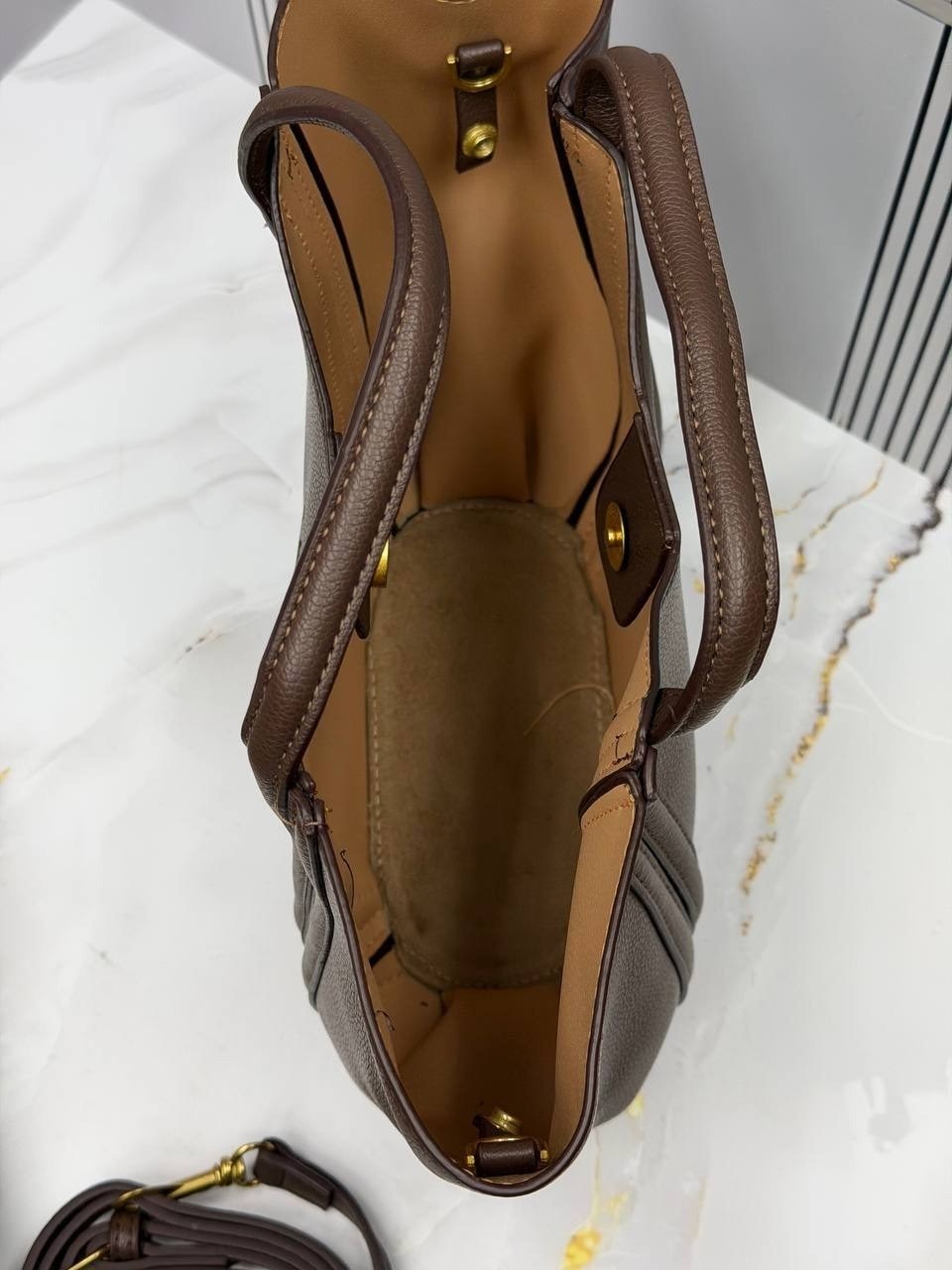 сумка,сумка женская,сумка тоут из натуральной замши от бренда yuzefi,сумка женская модная,сумки аксессуары