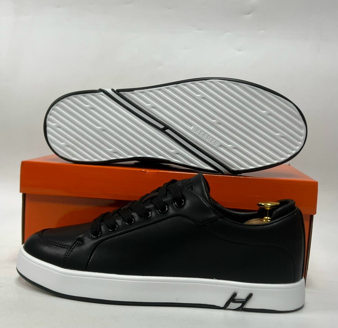 мужские кеды с белой подошвой черные кожаные quatro control,мужские кожаные кеды черного цвета на белой подошве,кеды кожаные,мужские классические черные кеды из кожи на белой подошве,кеды мужские кожа