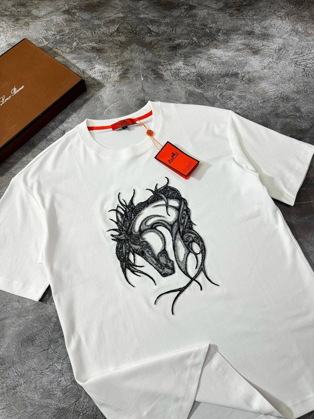 мужская футболка,hermes футболка,футболка гермес,оригинальные футболки,мужская футболка hermes