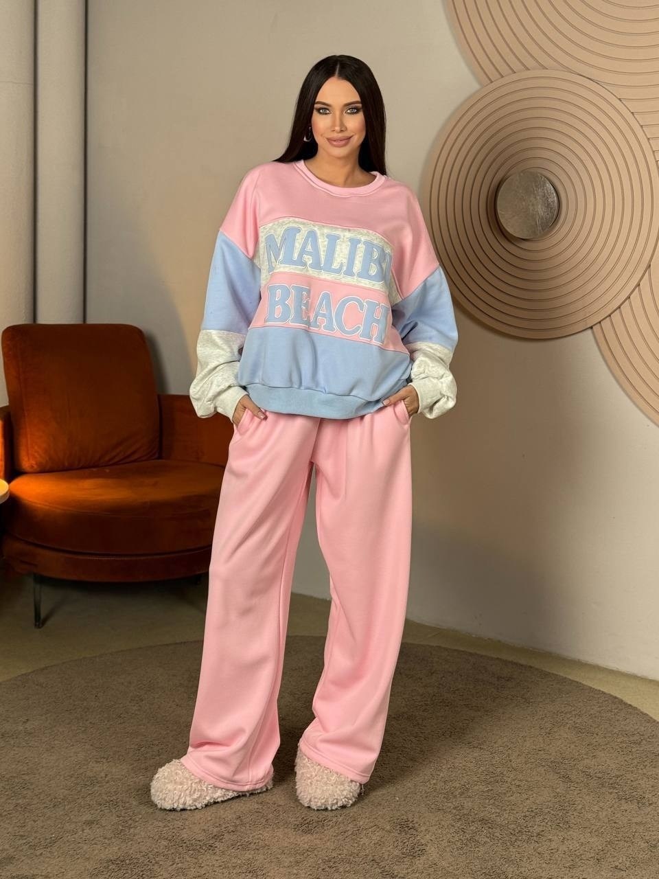 костюм двойка в стиле oversize материал двунитка,женские костюмы оверсайз,свитшот и брюки,спортивный костюм женский,спортивный костюм