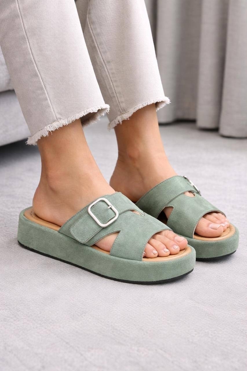 ,модные сандалии,женские сандалии,сандалии,замшевые босоножки