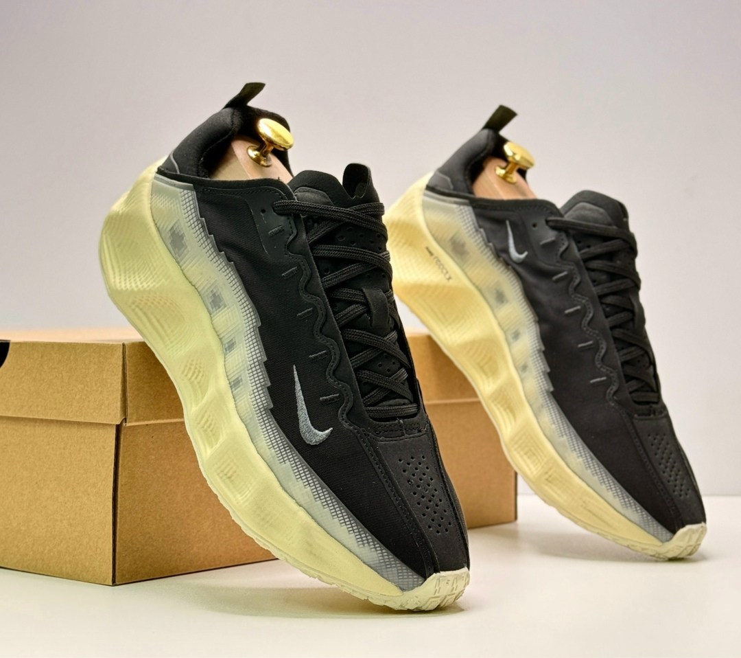 кроссовки,кроссовки nike,российские кроссовки,черные кроссовки,кроссовки мужские женские