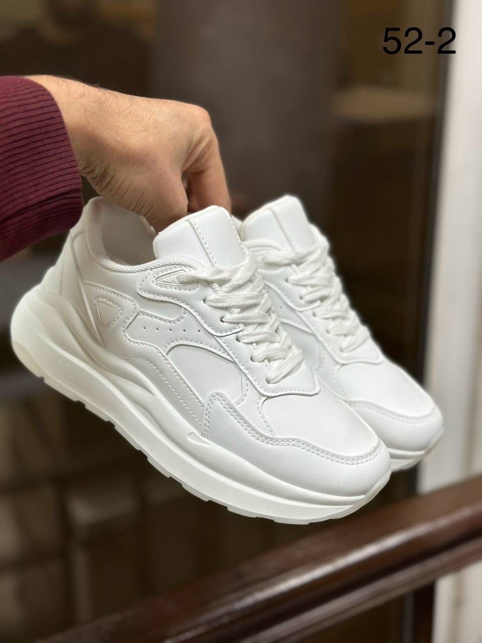 кроссовки женскиe,белые кроссовки,женские массивные кроссовки,белые кроссовки женские,кроссовки модные