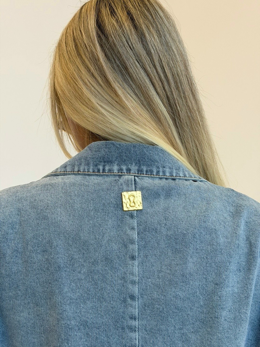 джинсовый брючный костюм,брючные костюмы женские,джинсовый костюм женский брючный,костюм брючной,брючный костюм usova 0050