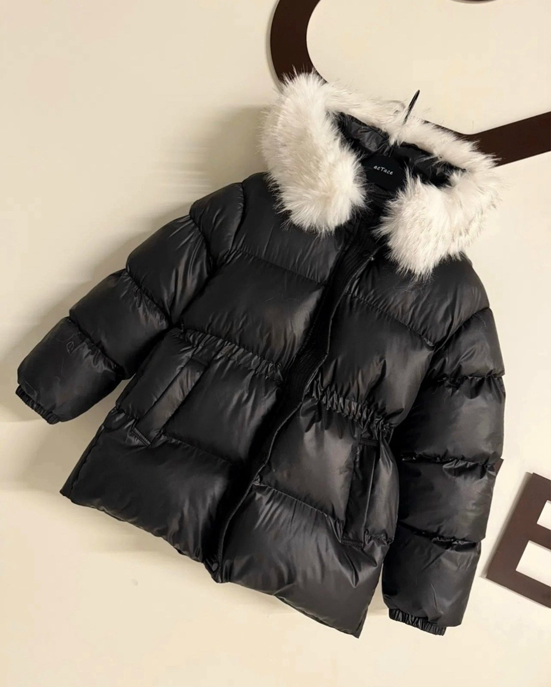 женский пуховик с большим капюшоном на белом утином пуху с меховым воротником,зимняя куртка женская,зимние куртки и пуховики,женский пуховик из 2026 натурального лисьего меха 90% пуха белой утки,корот