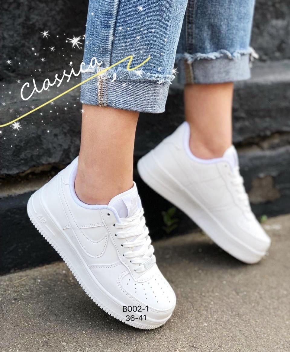 кроссовки nike air force 1 форсы белые кеды,женские кроссовки nike air force 1,реплика кроссовки найк женские,кроссы найк белые женские форсы,кроссовки найк женские белые
