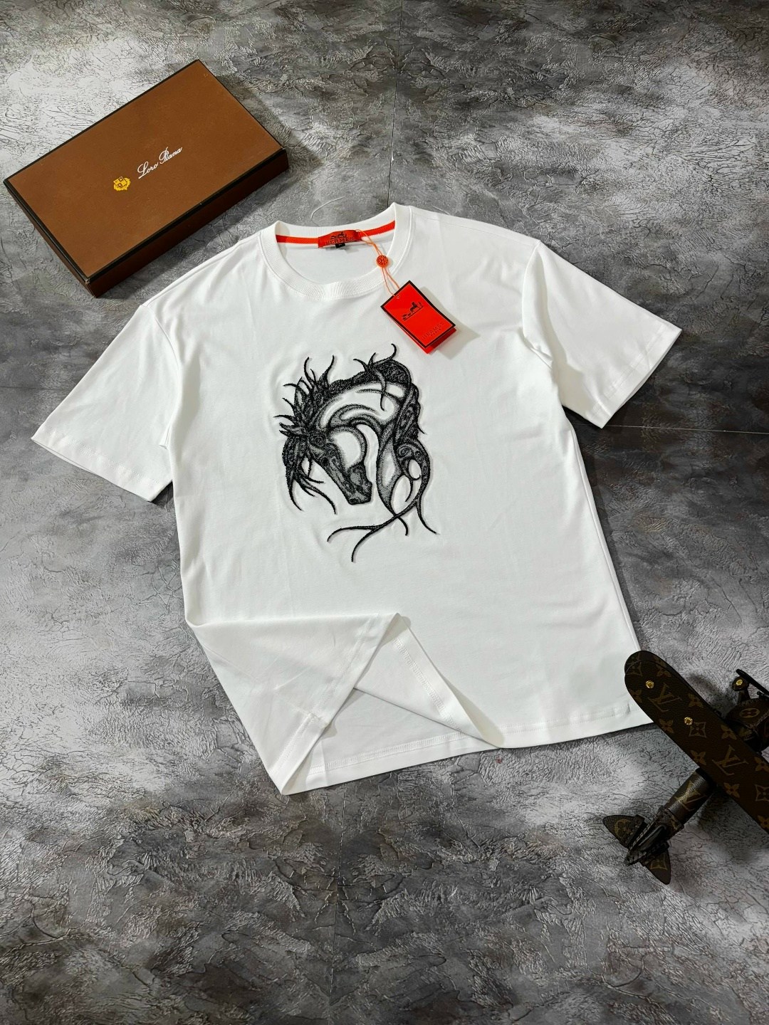 мужская футболка,hermes футболка,футболка гермес,оригинальные футболки,мужская футболка hermes