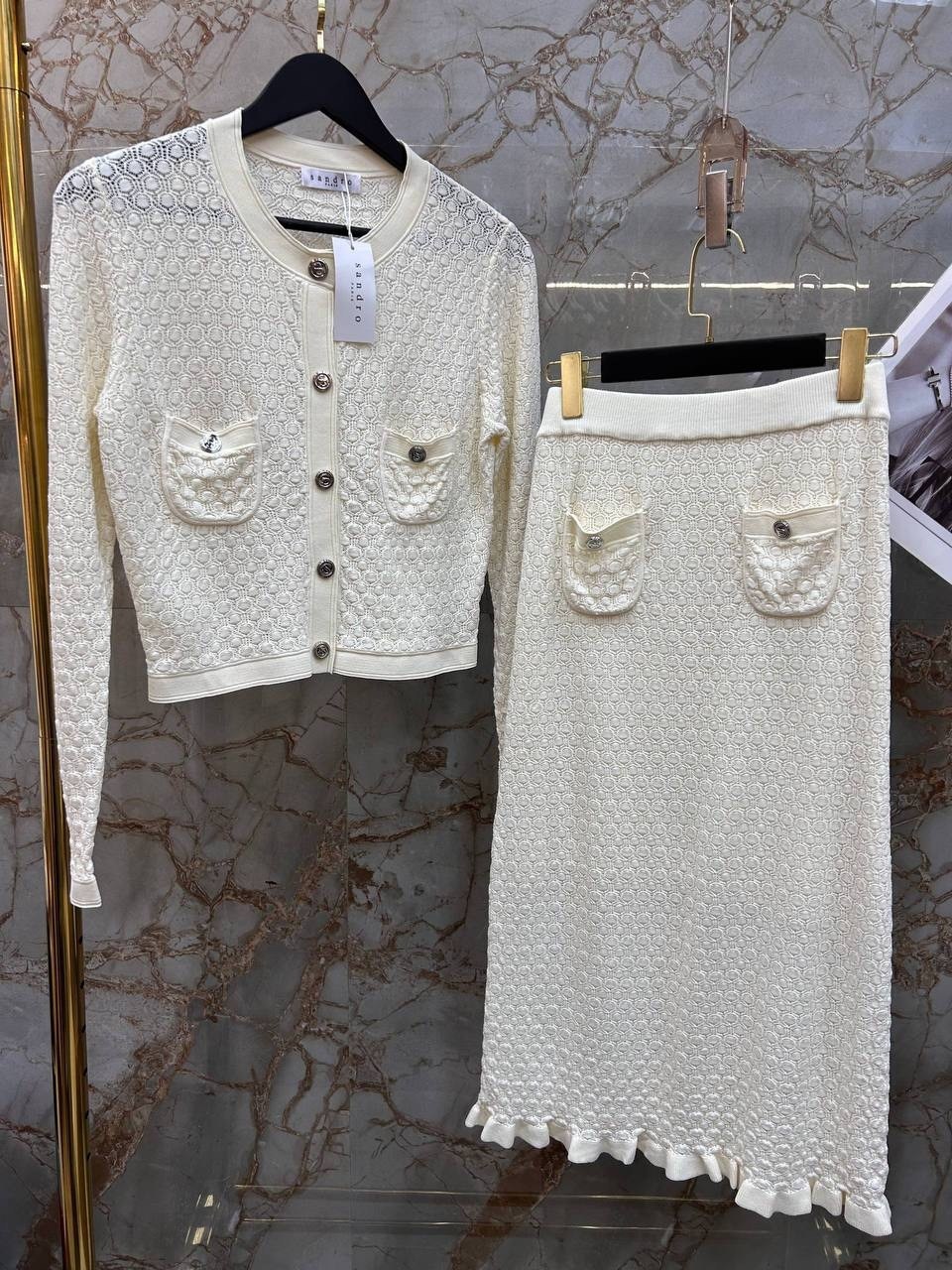 трикотажные костюмы,вязаные костюмы,вязаные костюмы женские,твидовые костюмы женские,женские костюмы