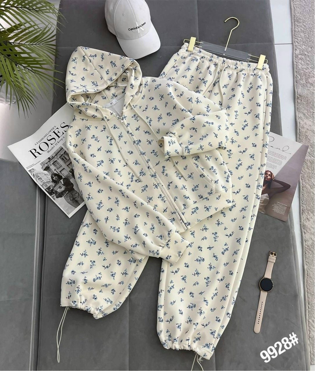 стильные костюмы,костюм с принтом,женский костюм,спортивный женский костюм,костюмы спортивный