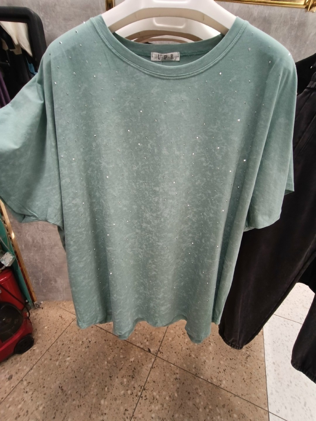 футболки женская,футболки женская оверсайз,футболки оверсайз,футболки мужские оверсайз,футболка стильная