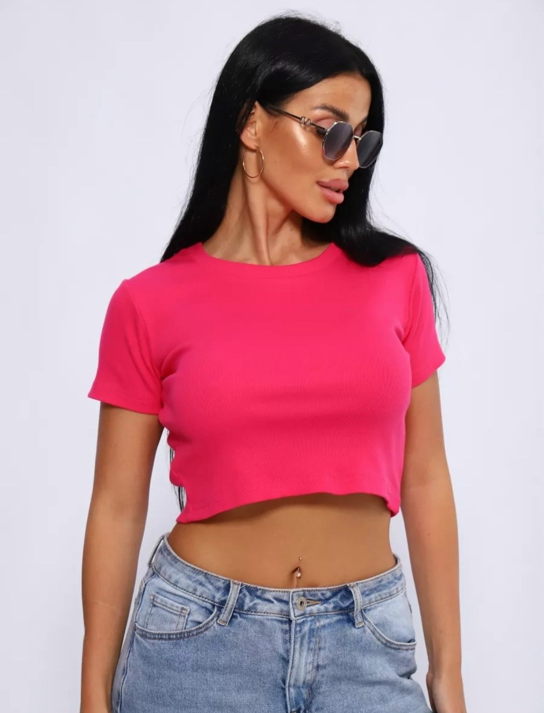 топ женский черный,кроп топ,топ женский,укороченный кроп топ berrak черного цвета с короткими рукавами,женский укороченный топ в рубчик happyfox черный