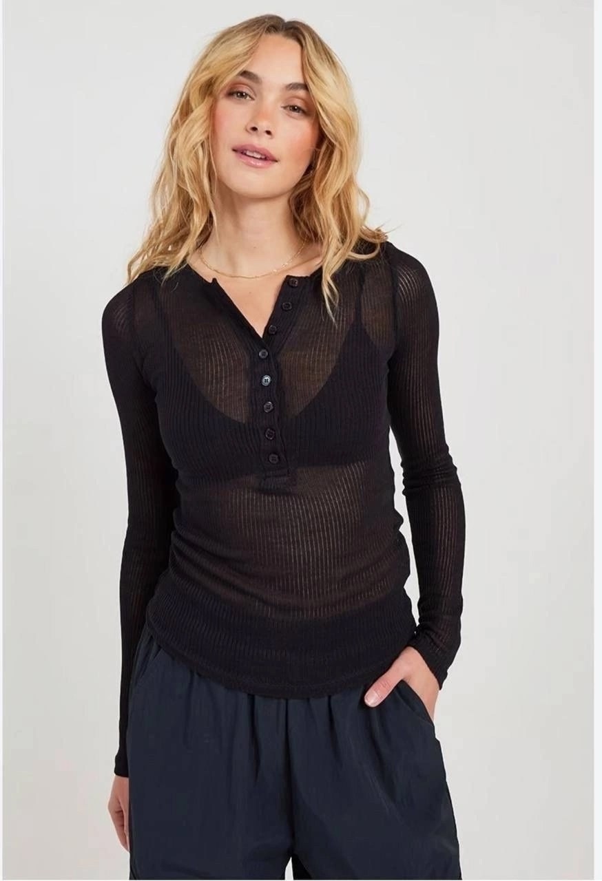 кофта женская лапша,кофта женская,белая кофта,одежда стильная