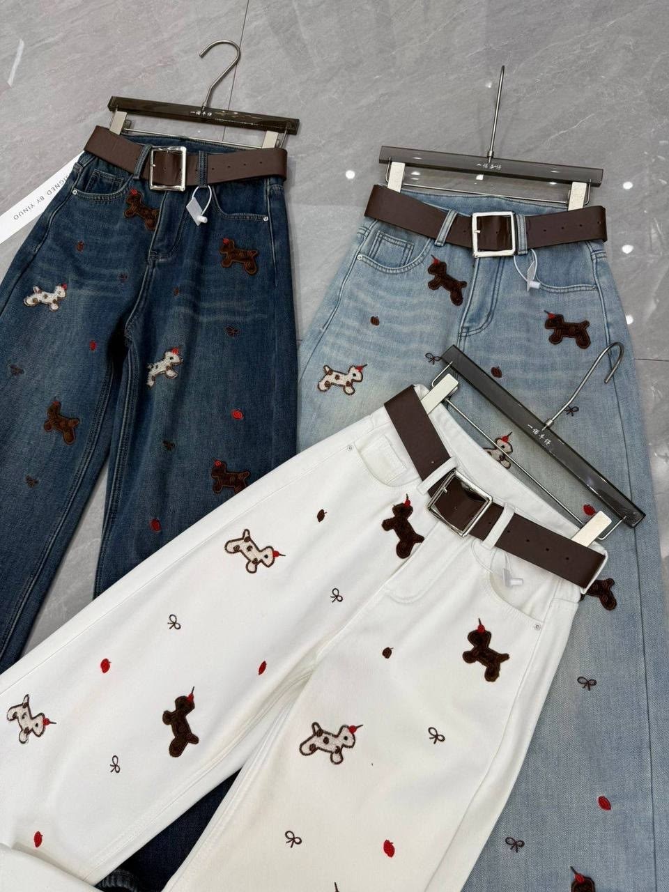 джинсы с вышивкой,женский джинсы,джинсы женские широкие,модные джинсы,джинсовые брюки