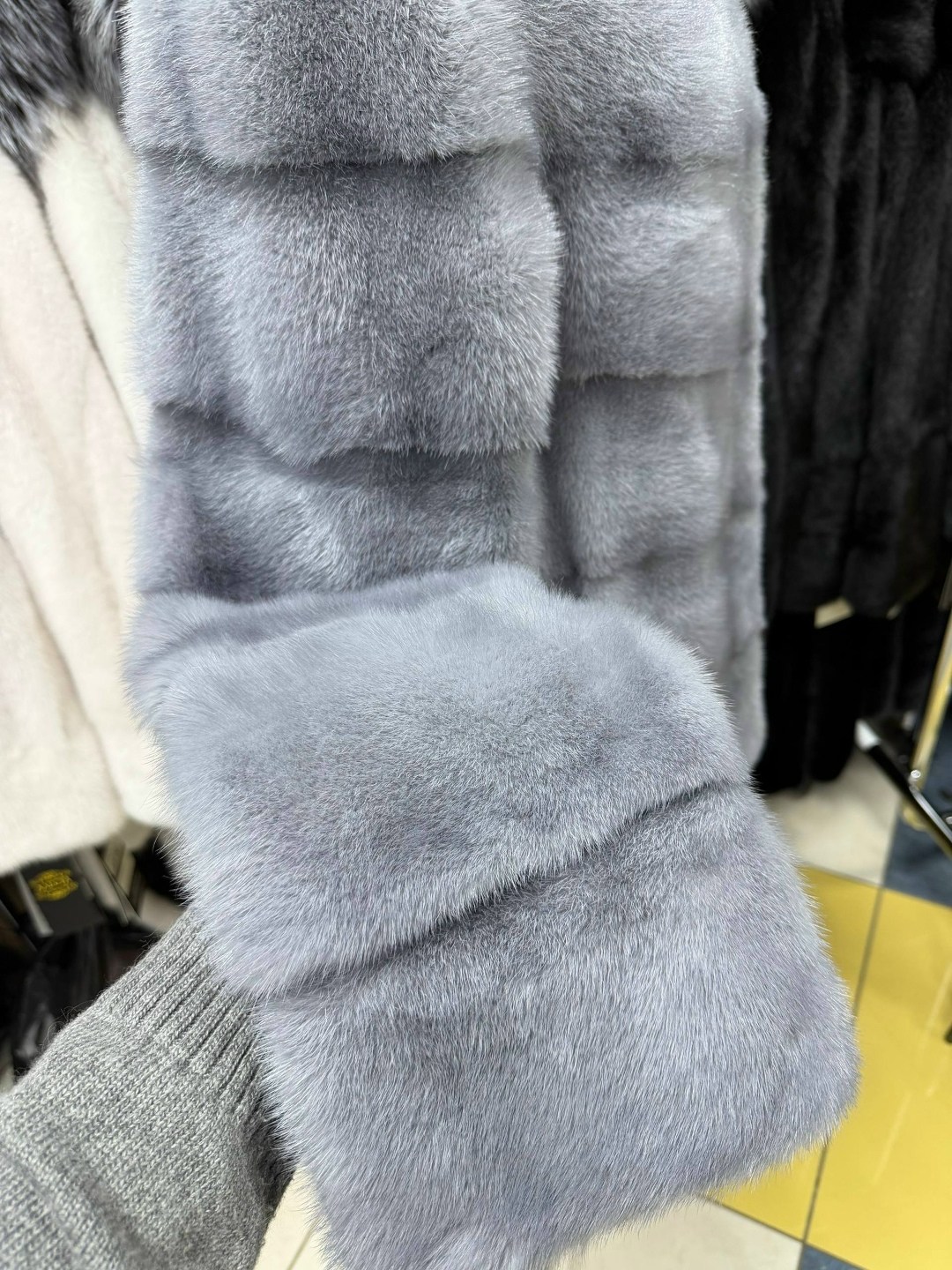 шуба норковая,каляев шубы голубая норка,шуба норковая короткая,шуба норковая автоледи голубая,шуба норковая полушубок холодный лед