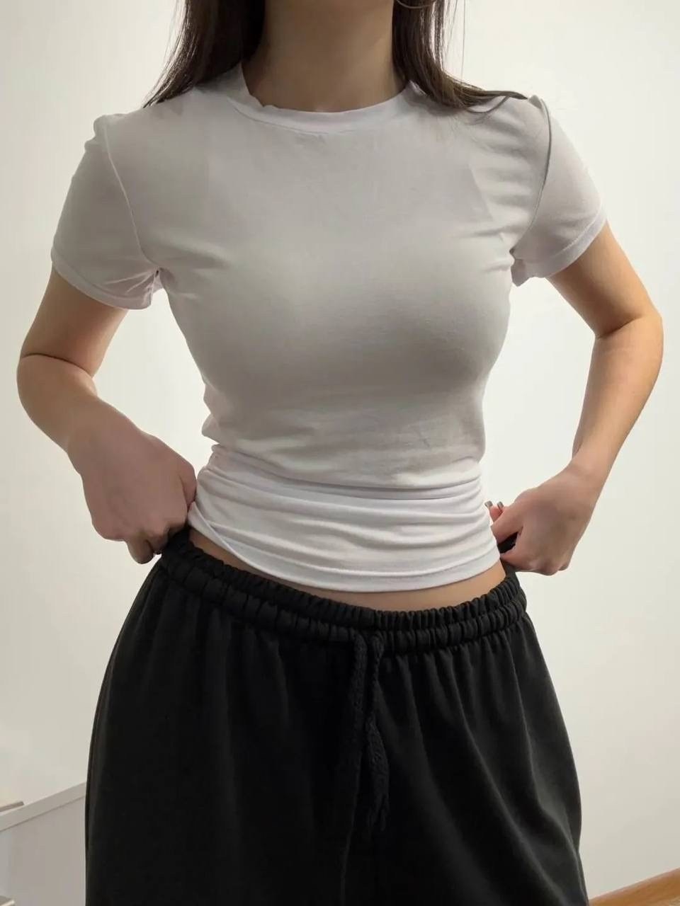 футболка женская трикотаж,топ футболка,футболка трикотаж,женская футболка,обтягивающая футболка