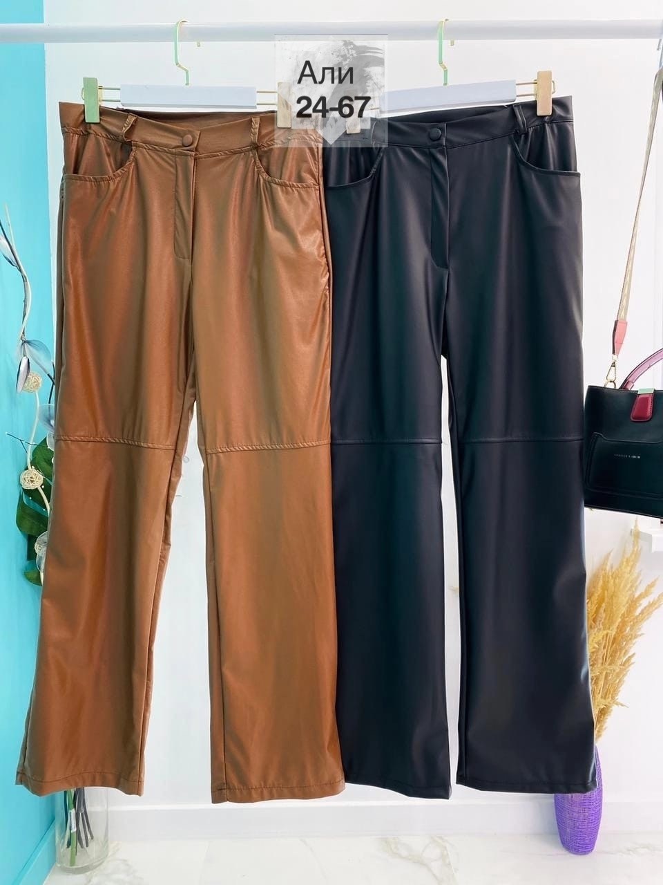 кожаные штаны р46-56,брюки тканевые под кожу женские,кожаные штаны клеш женские,кожаные брюки-клеш,кожаные брюки клеш женские