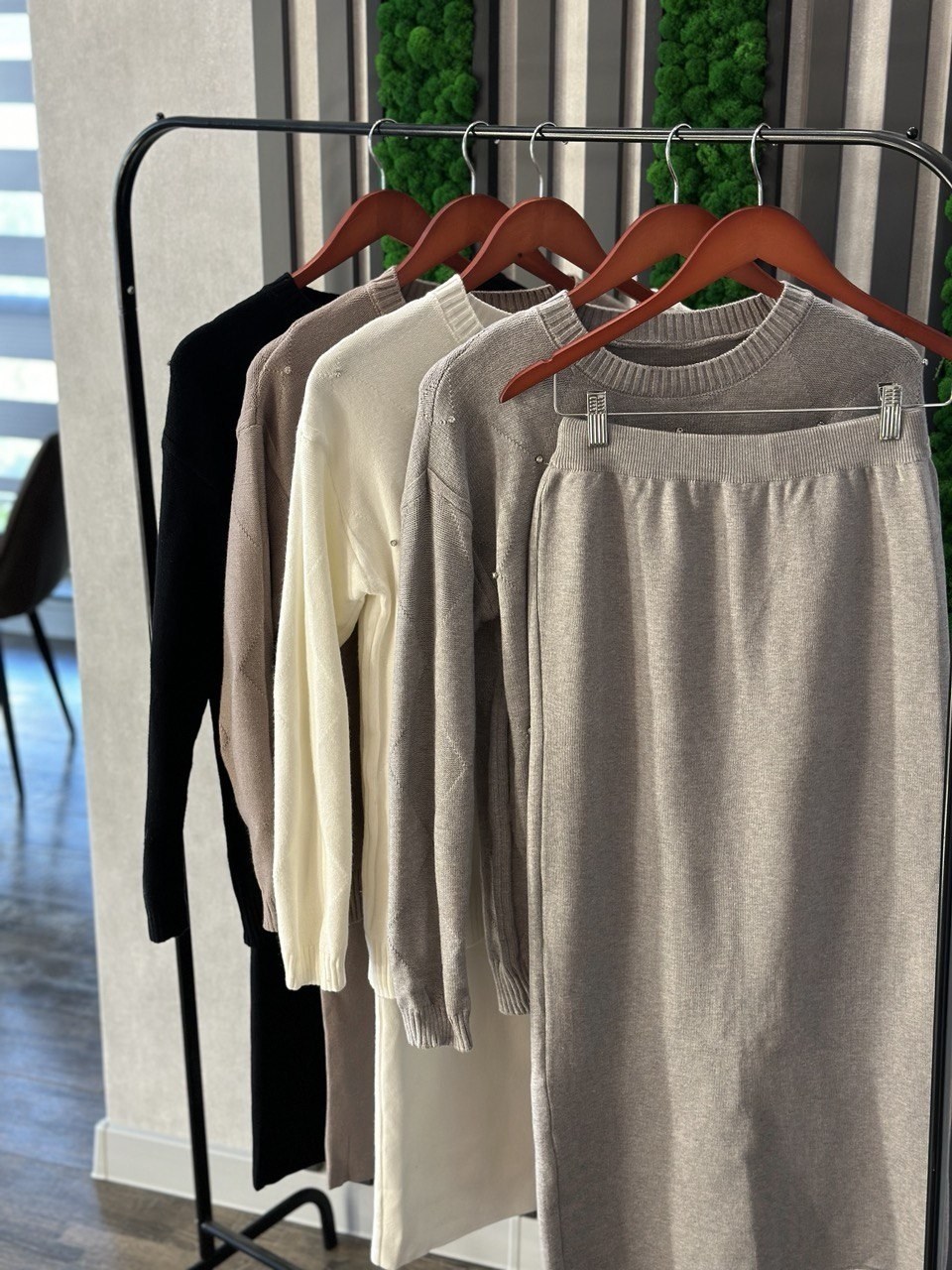 джемпер с бусинами,свитера женские,женская кофта,свитер женский кофта,модные свитера