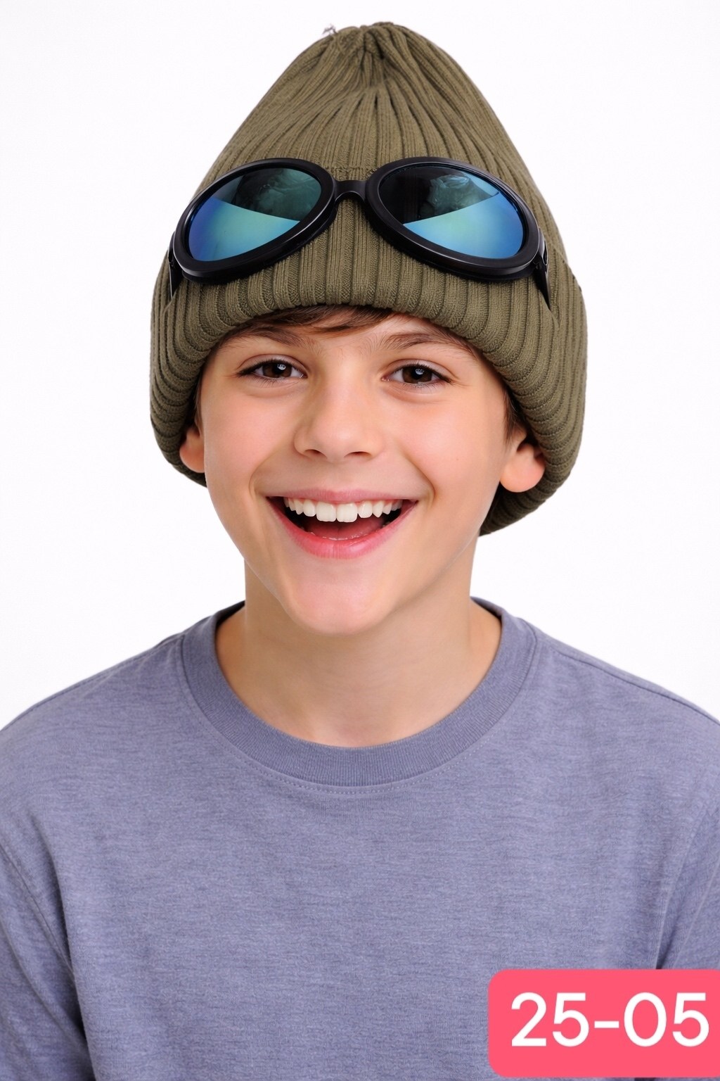 шапка демисезонная для мальчика,шапка для мальчика,шапка демисезонная,шапка вязки в рубчик в крапинку с очками c.p. company, серая,вязаная шапка