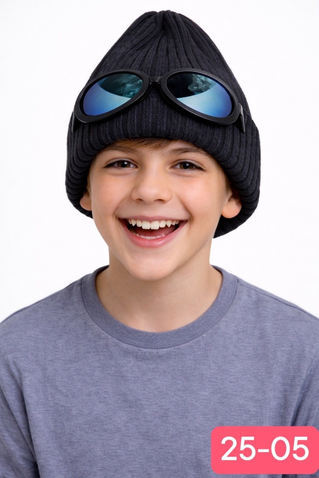 шапка демисезонная для мальчика,шапка для мальчика,шапка демисезонная,шапка вязки в рубчик в крапинку с очками c.p. company, серая,вязаная шапка