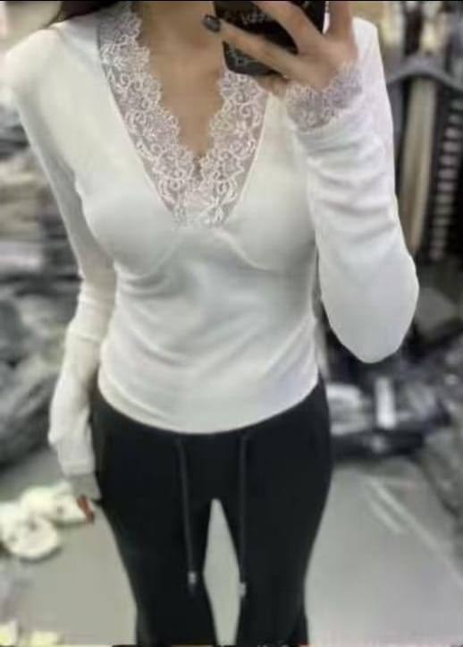 топ серый с длинным рукавом с кружевным вырезом,топ с длинным рукавом с кружевным вырезом asania цвет серый,топ с длинным рукавом с кружевным вырезом asania,одежда женская,топ с длинным рукавом с круж