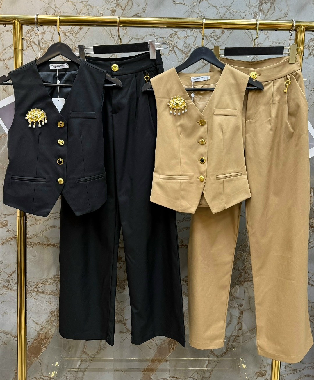 костюм с брюками,брючные костюмы женские,женские костюмы,брючный льняной костюм с жилеткой,костюм бежевый