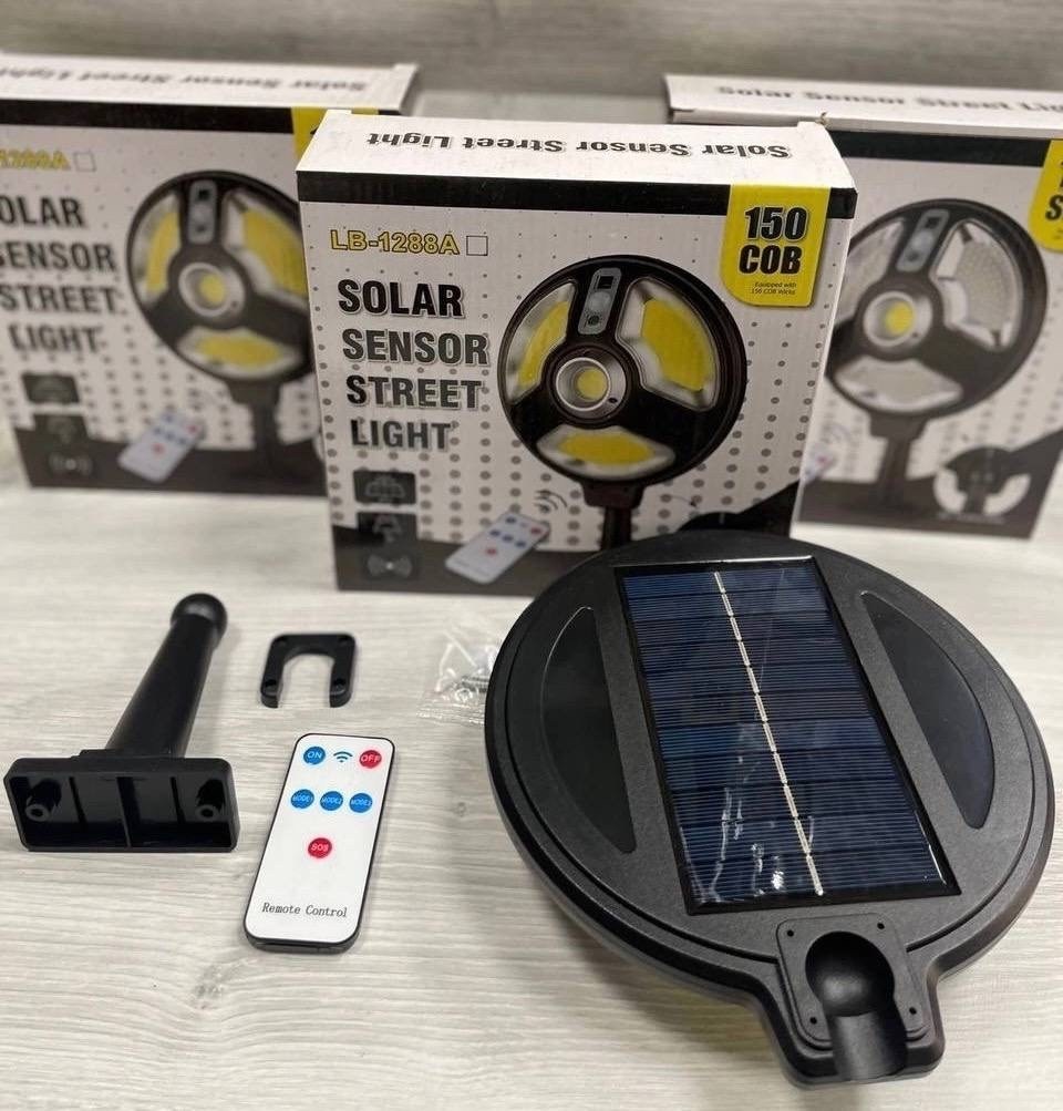 solar sensor street light инструкция yg 1750 150 cob,светильники на солнечных батареях,светильник настенный уличный на солнечной батарее,cветильник уличный на солнечных батареях,светодиодный прожектор