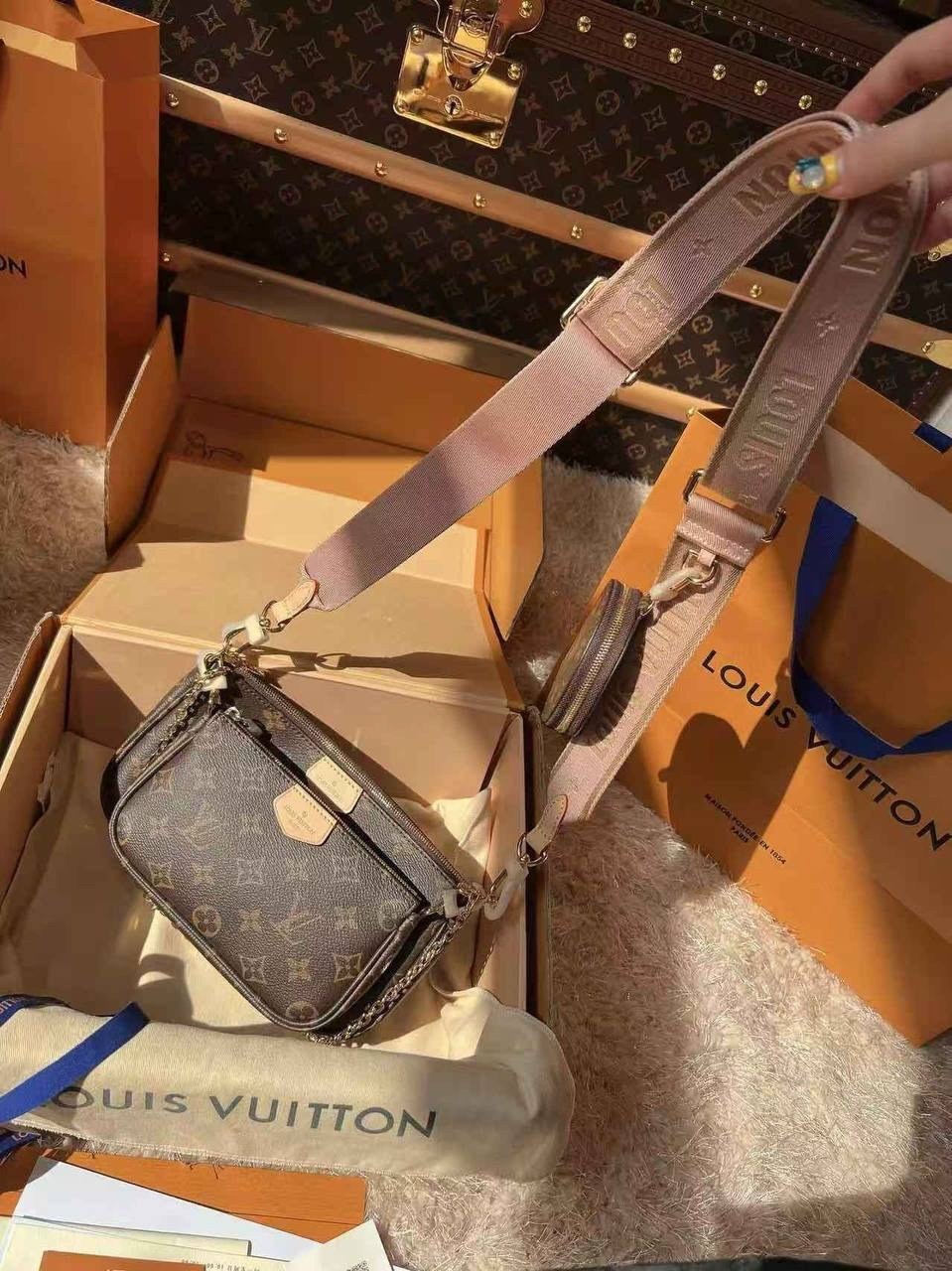 луи виттон сумка,louis vuitton multi pochette,сумка женская louis vuitton,сумка луи виттон 3 в 1 оригинал,сумка луи витон мульти почете оригинал