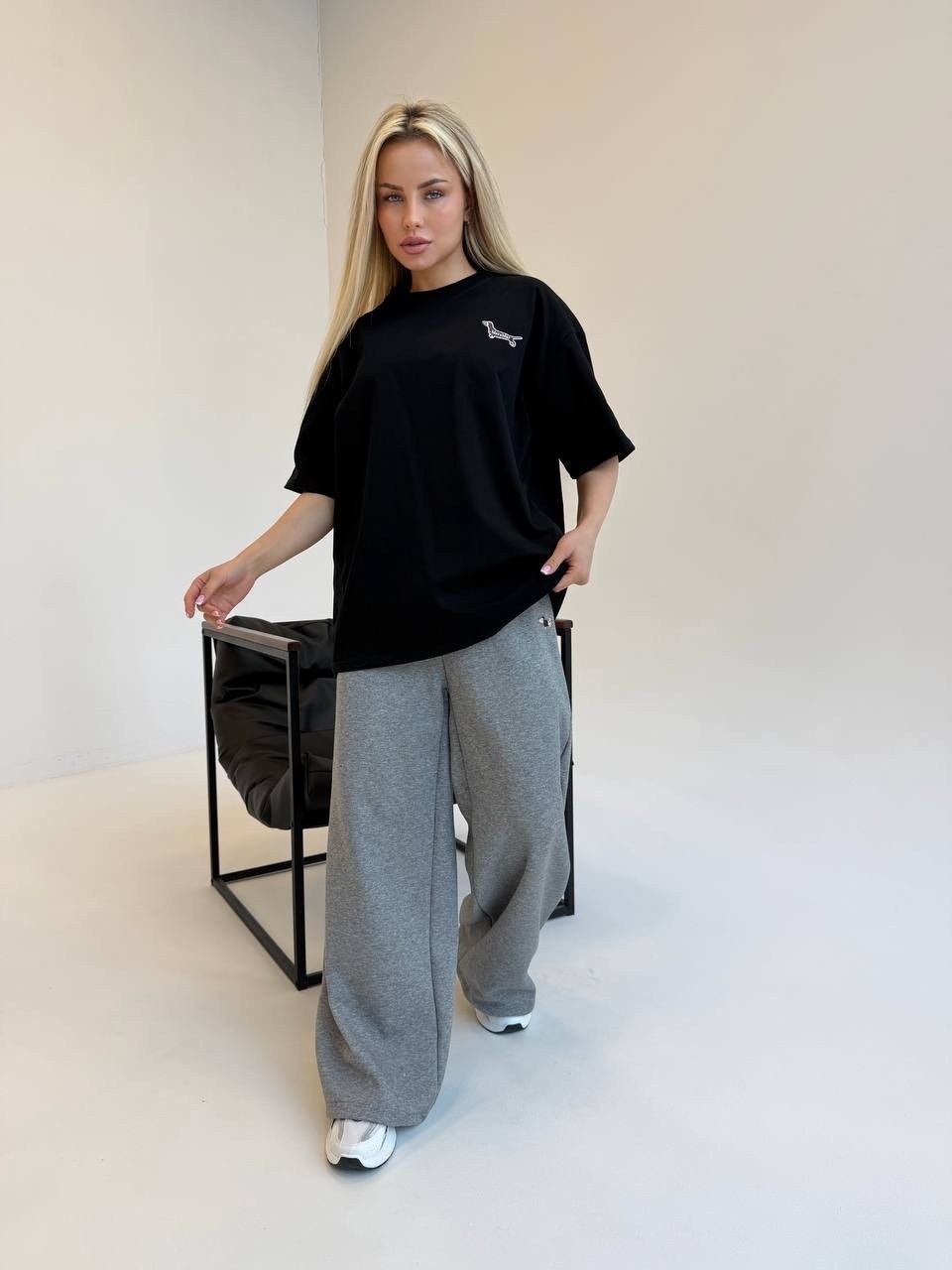 футболка оверсайз,футболки оверсайз женские,белая оверсайз футболка,футболки женская оверсайз с принтом,футболки оверсайз удлиненная