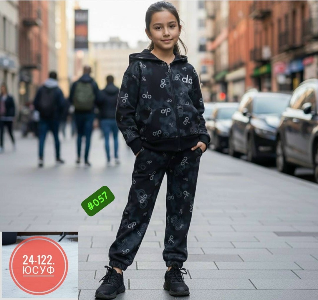 детский костюм,костюм на флисе,костюм для девочек,детские костюмы,одежда для девочек