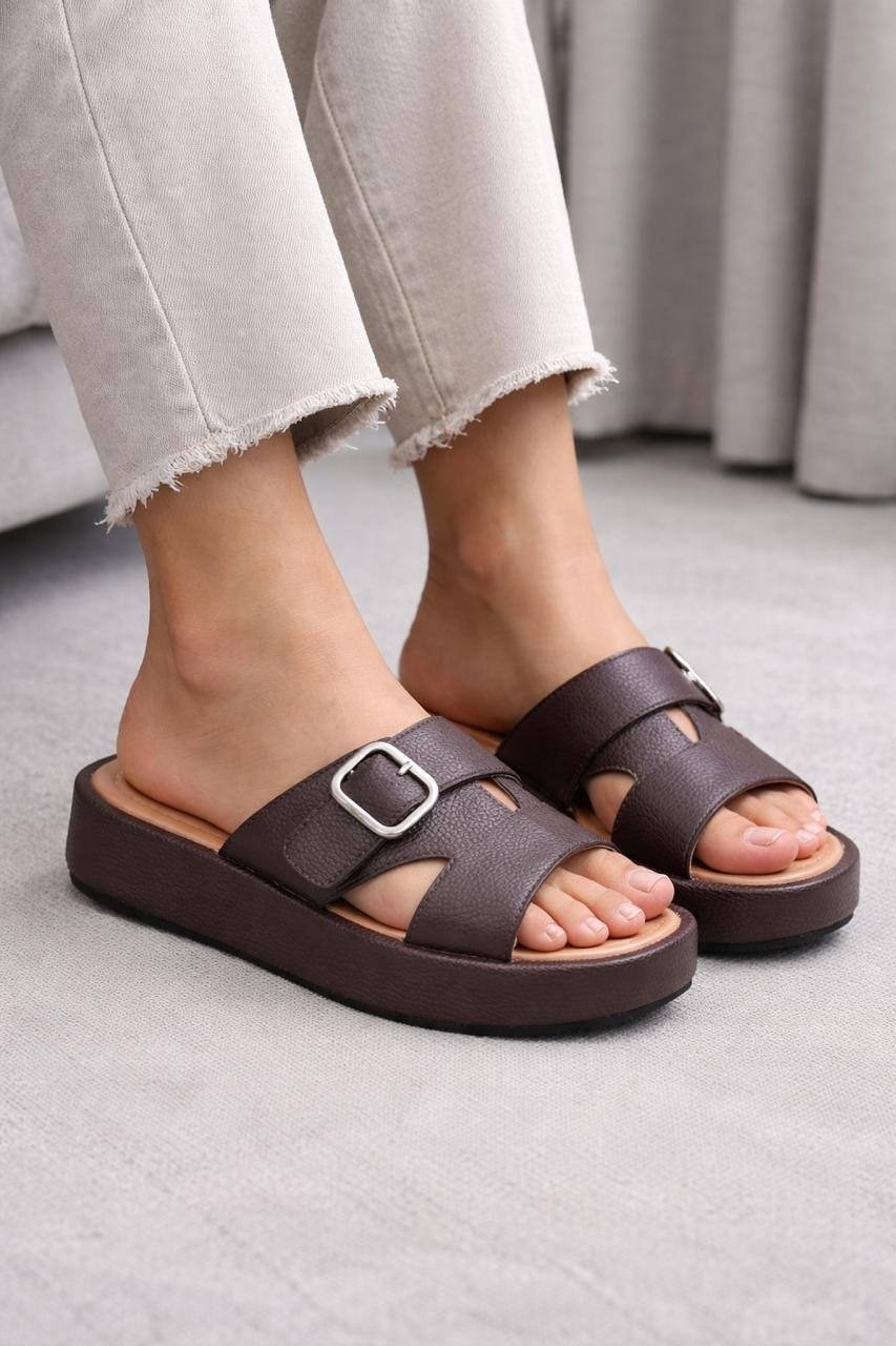 ,модные сандалии,женские сандалии,сандалии,замшевые босоножки