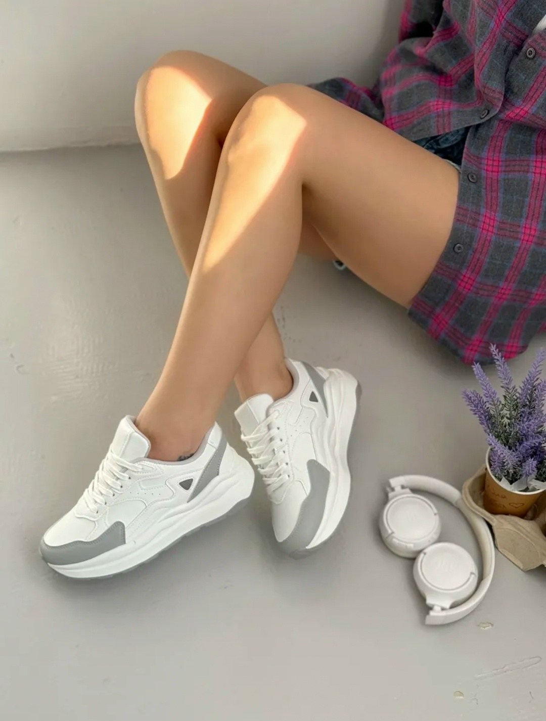 кроссовки женскиe,кроссовки,кроссовки для женщин,белые кроссовки,модные кроссовки