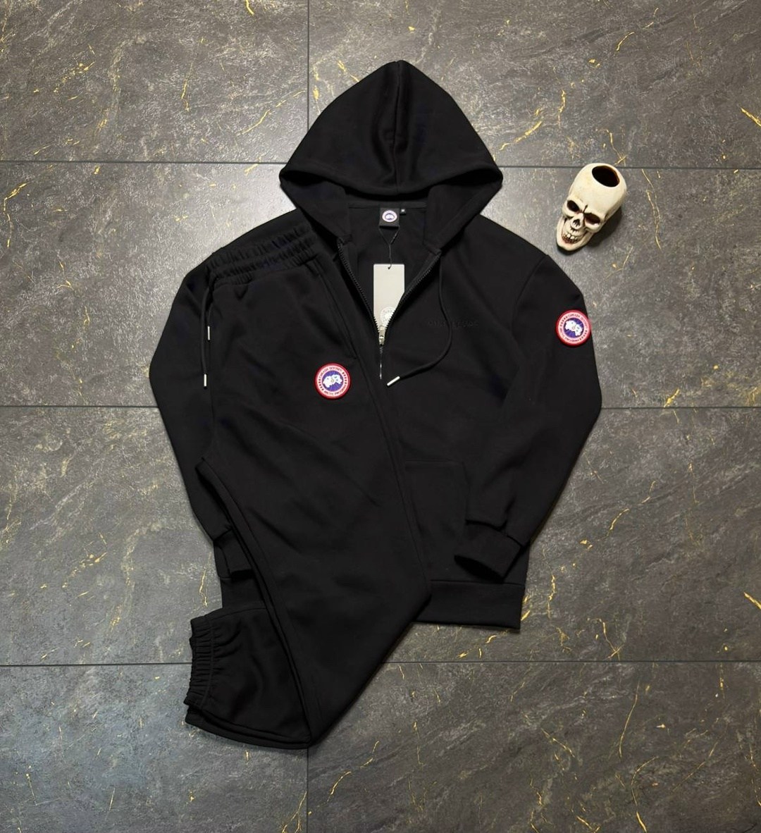 спортивные костюм,мужские спортивные костюмы,спорт костюм,одежда спортивная