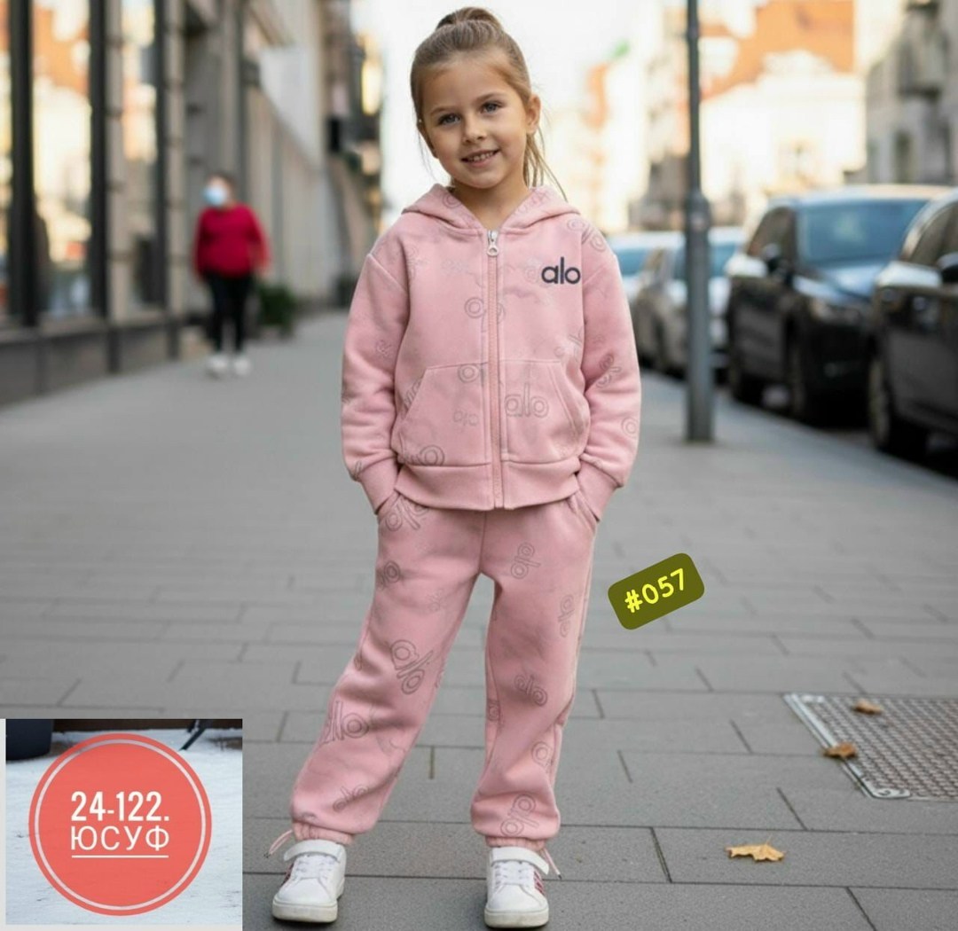 детский костюм,костюм на флисе,костюм для девочек,детские костюмы,одежда для девочек