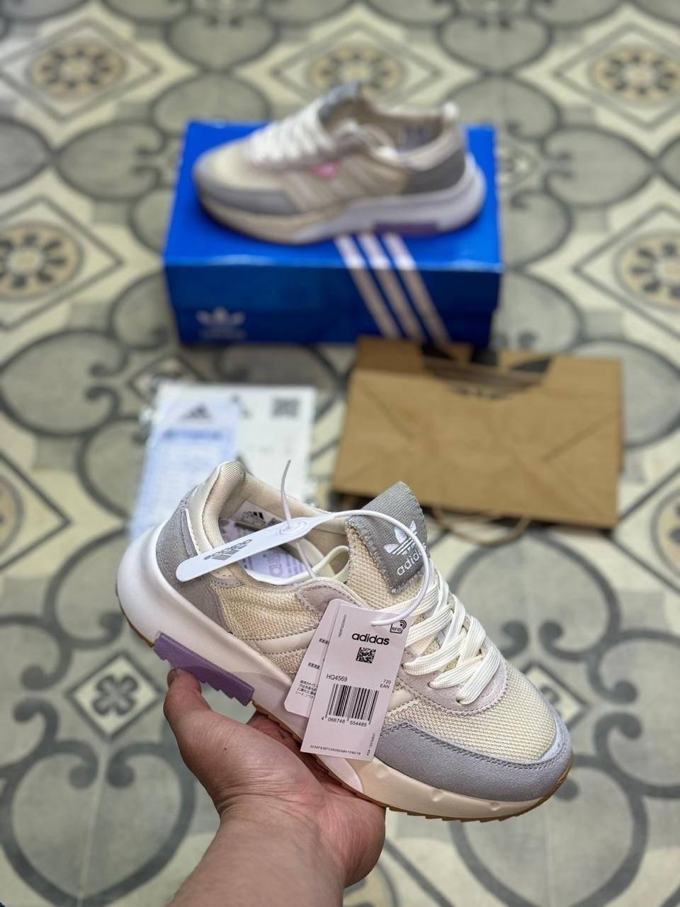 кроссовки женские adidas,кроссовки adidas,кроссовки adidas retropy e 5,кроссовки adidas retropy,кроссовки adidas retropy e5