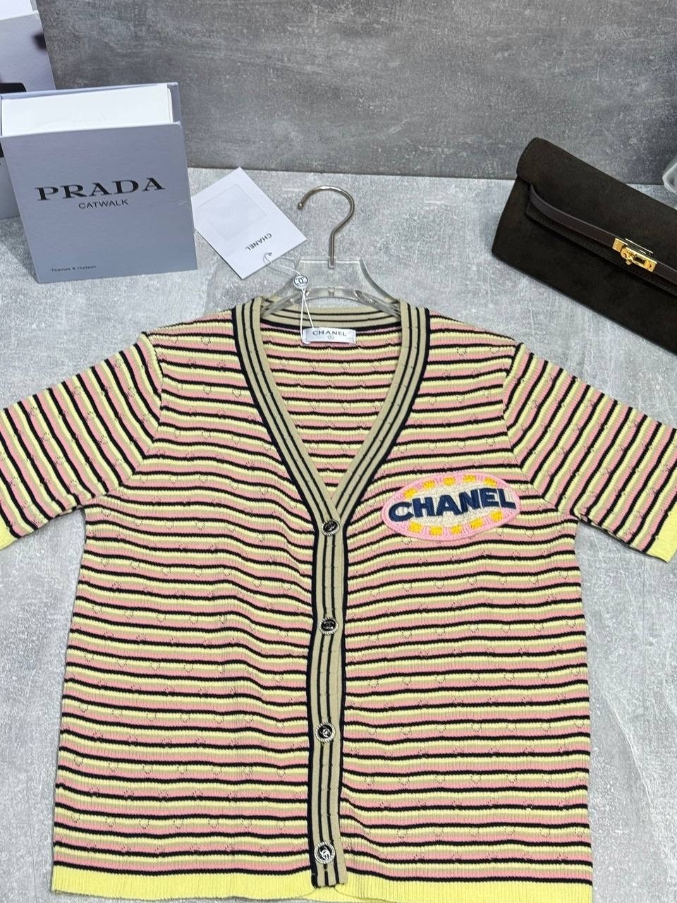 вязаные кардиганы,одежда шанель,футболка chanel,в стиле шанель,chanel одежда