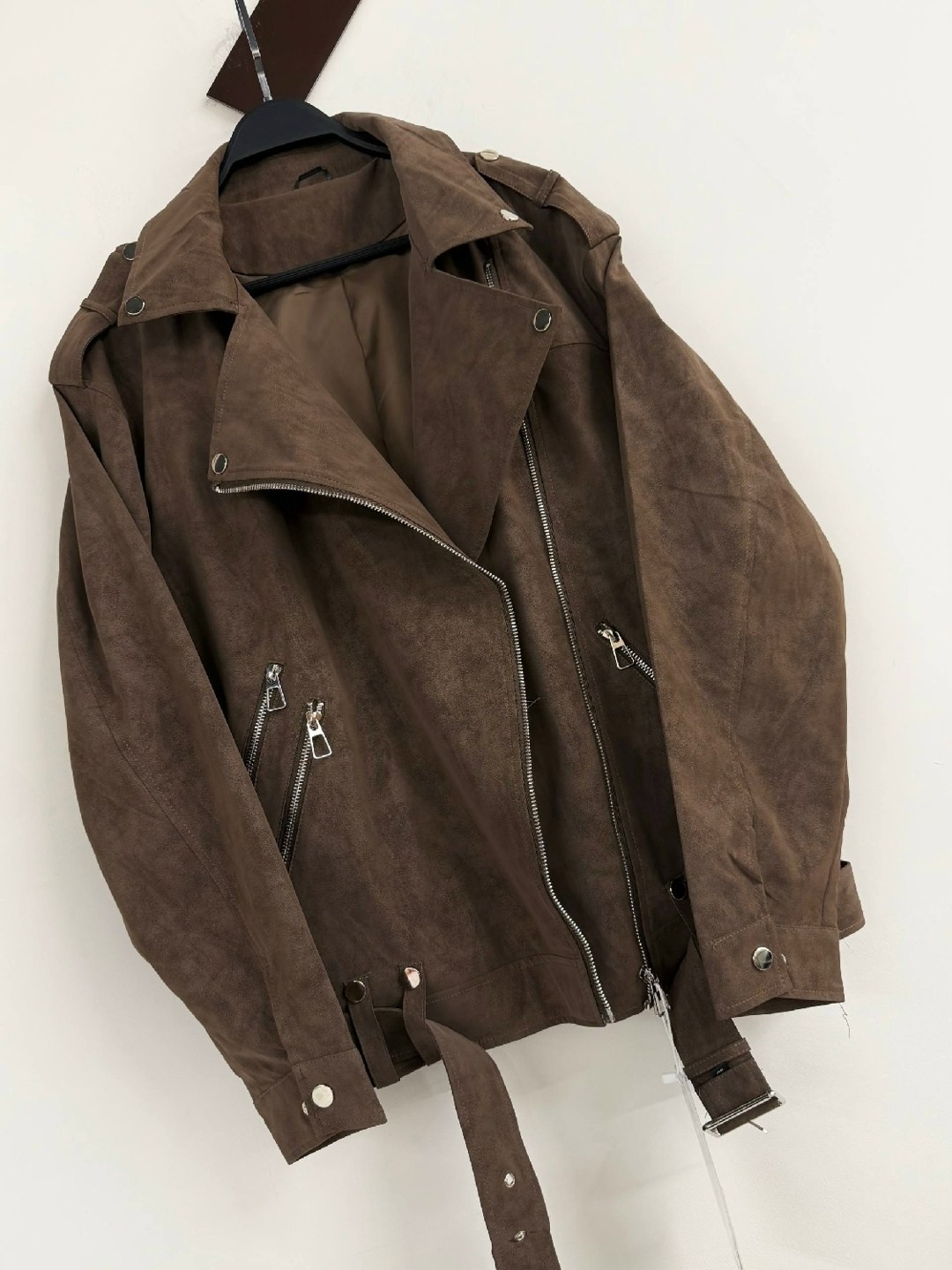 замшевая куртка косуха pull&bear с бахрамой,куртка косуха,замшевая куртка,куртка женская,косуха замшевая