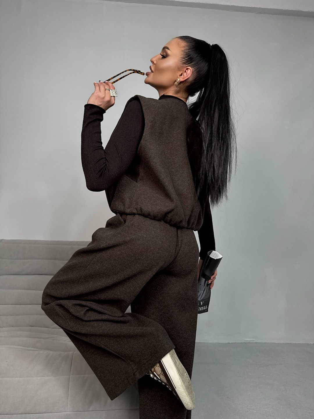 брючный костюм,серый брючный костюм,брючный комплект,костюм брючный женский,костюм брючный тройка