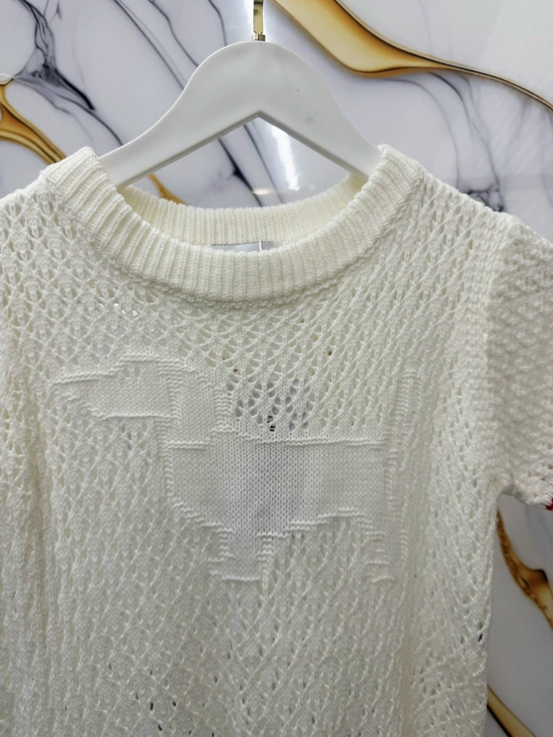 джемпер,джемпер женские,шерстяной джемпер,джемпер с узорами,белый джемпер