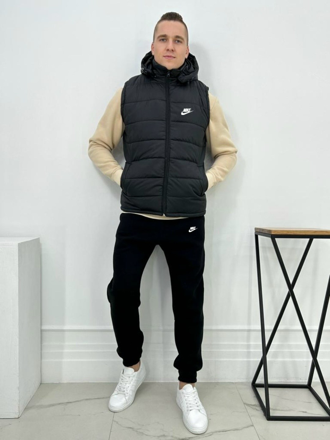 мужской костюм серый,мужская мода,мужской спортивный костюм,жилет мужской,жилет мужской утепленный