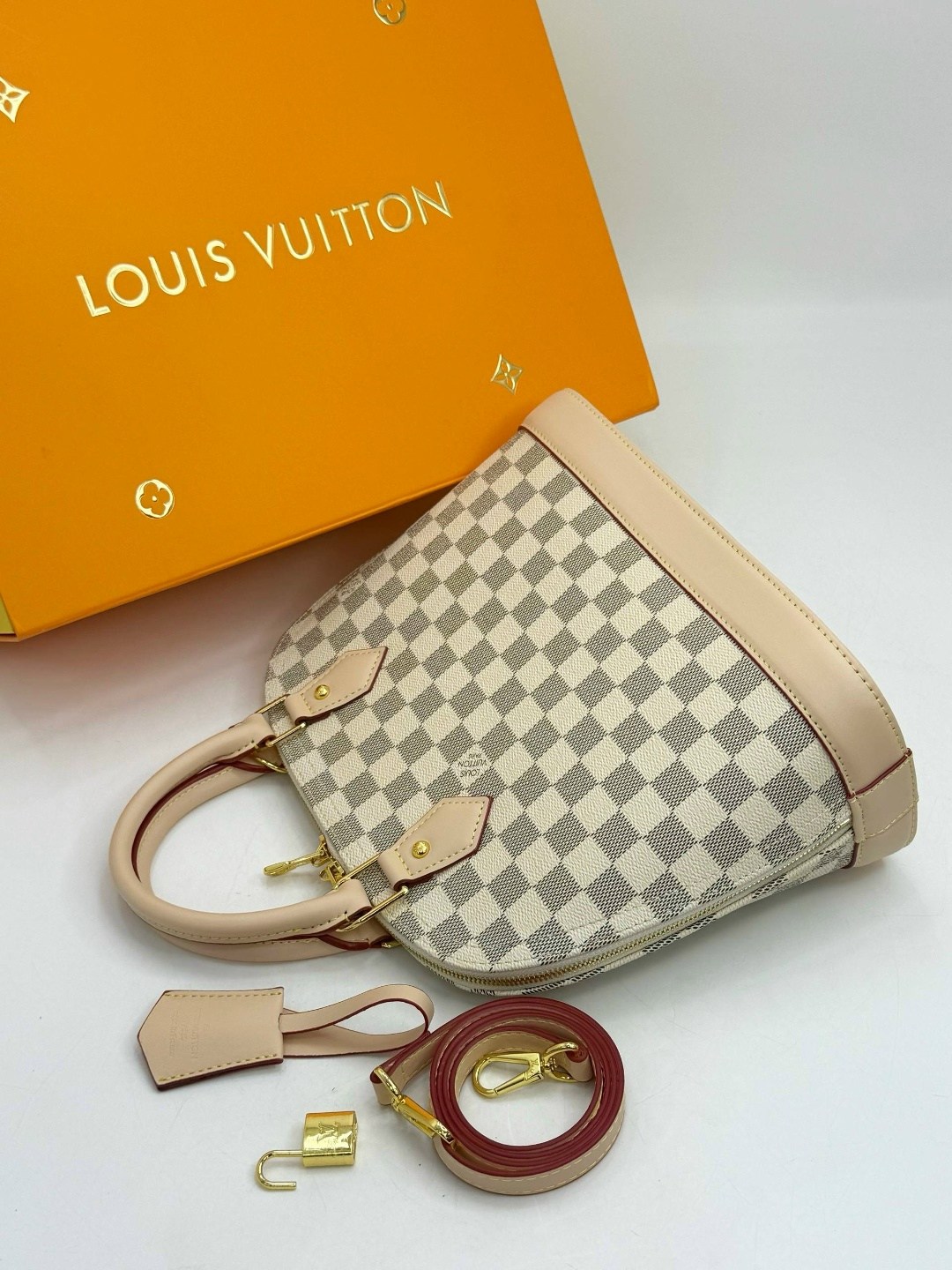 сумка луи виттон альма,сумка louis vuitton,сумка луи виттон,сумка женская louis vuitton,сумка луи витон