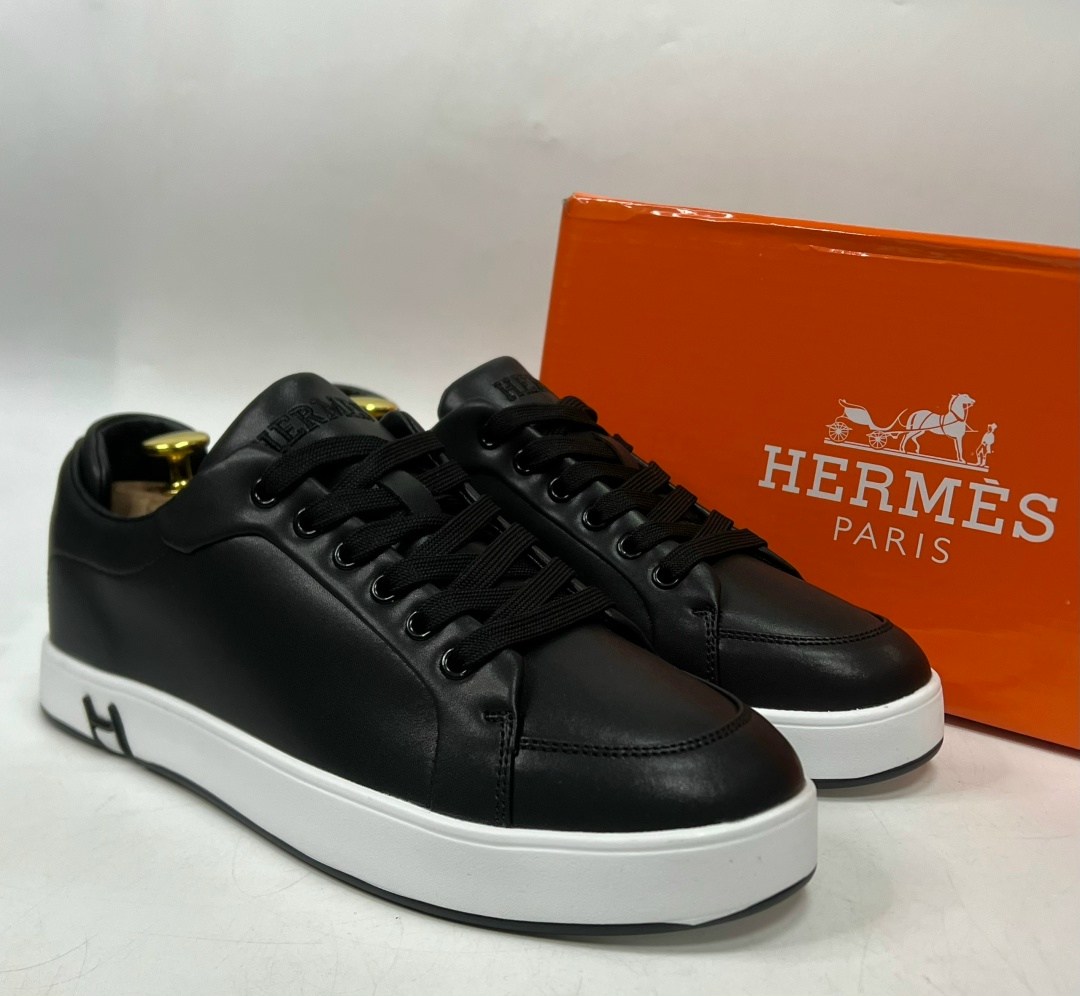 мужские кеды с белой подошвой черные кожаные quatro control,мужские кожаные кеды черного цвета на белой подошве,кеды кожаные,мужские классические черные кеды из кожи на белой подошве,кеды мужские кожа