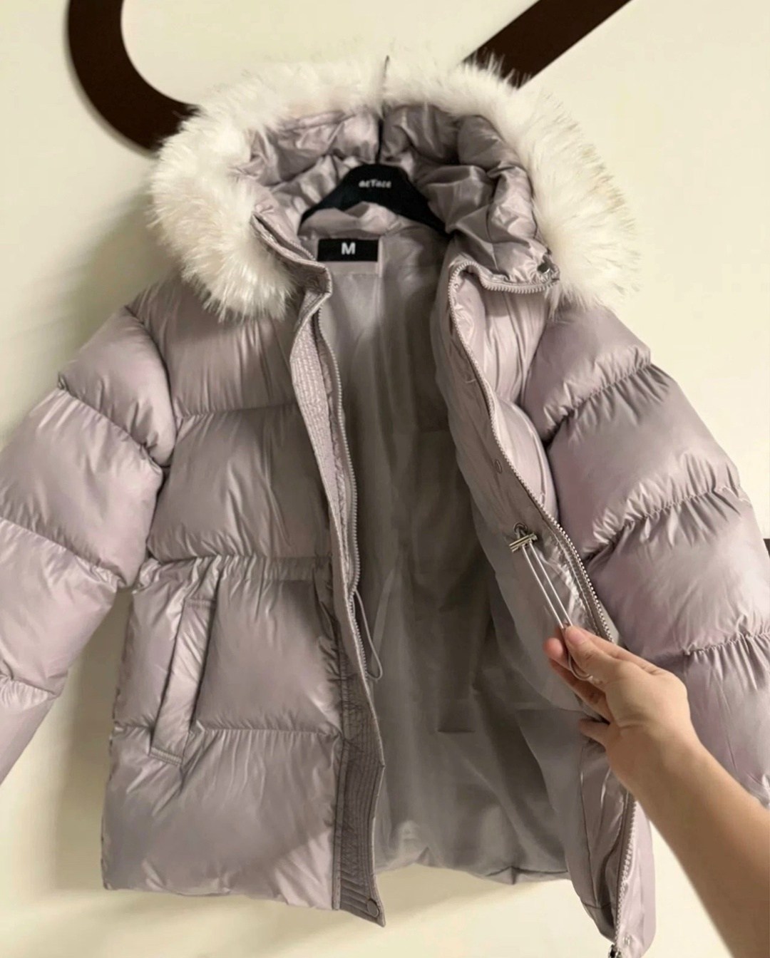 женский пуховик с большим капюшоном на белом утином пуху с меховым воротником,зимняя куртка женская,зимние куртки и пуховики,женский пуховик из 2026 натурального лисьего меха 90% пуха белой утки,корот