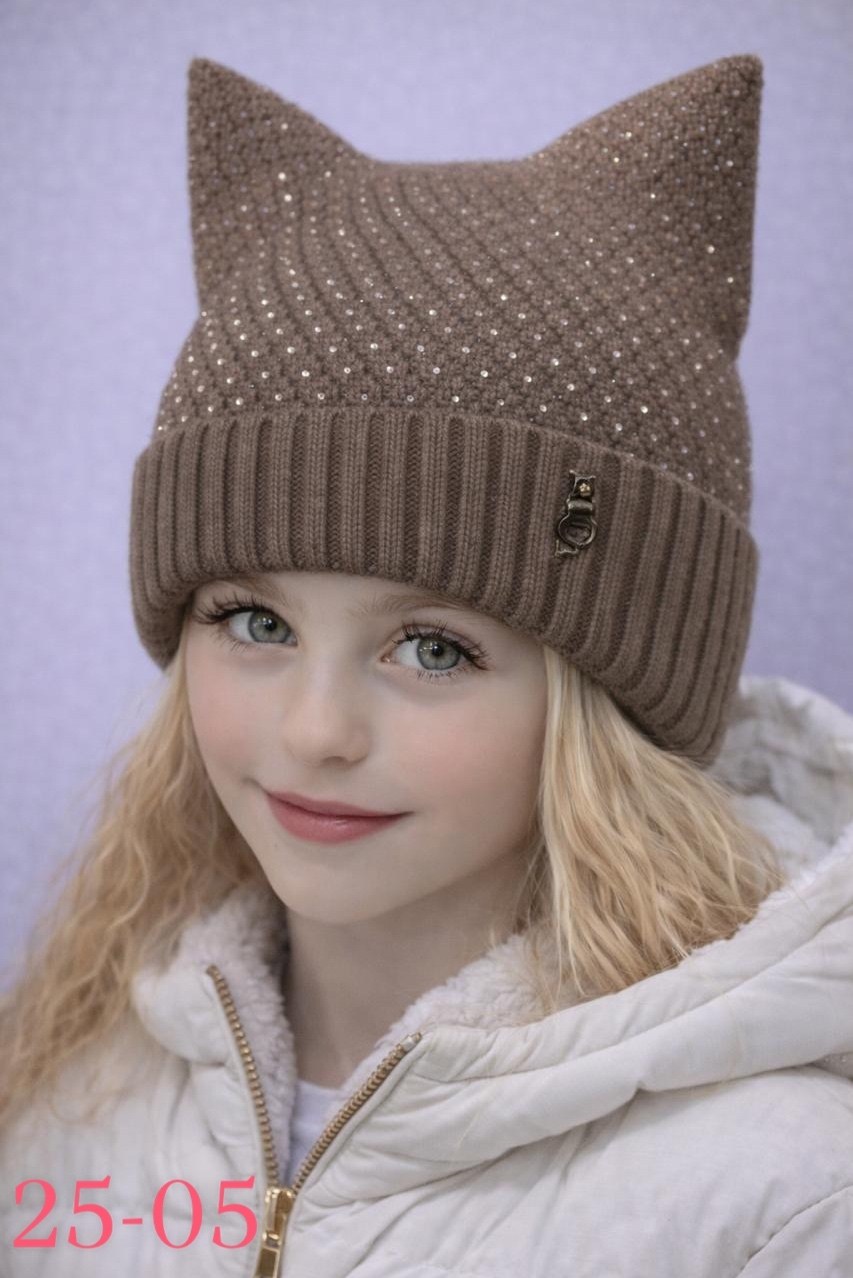 модная шапка,вязаная шапка,шапка для девочек,шапка зимняя для девочек,шапочка