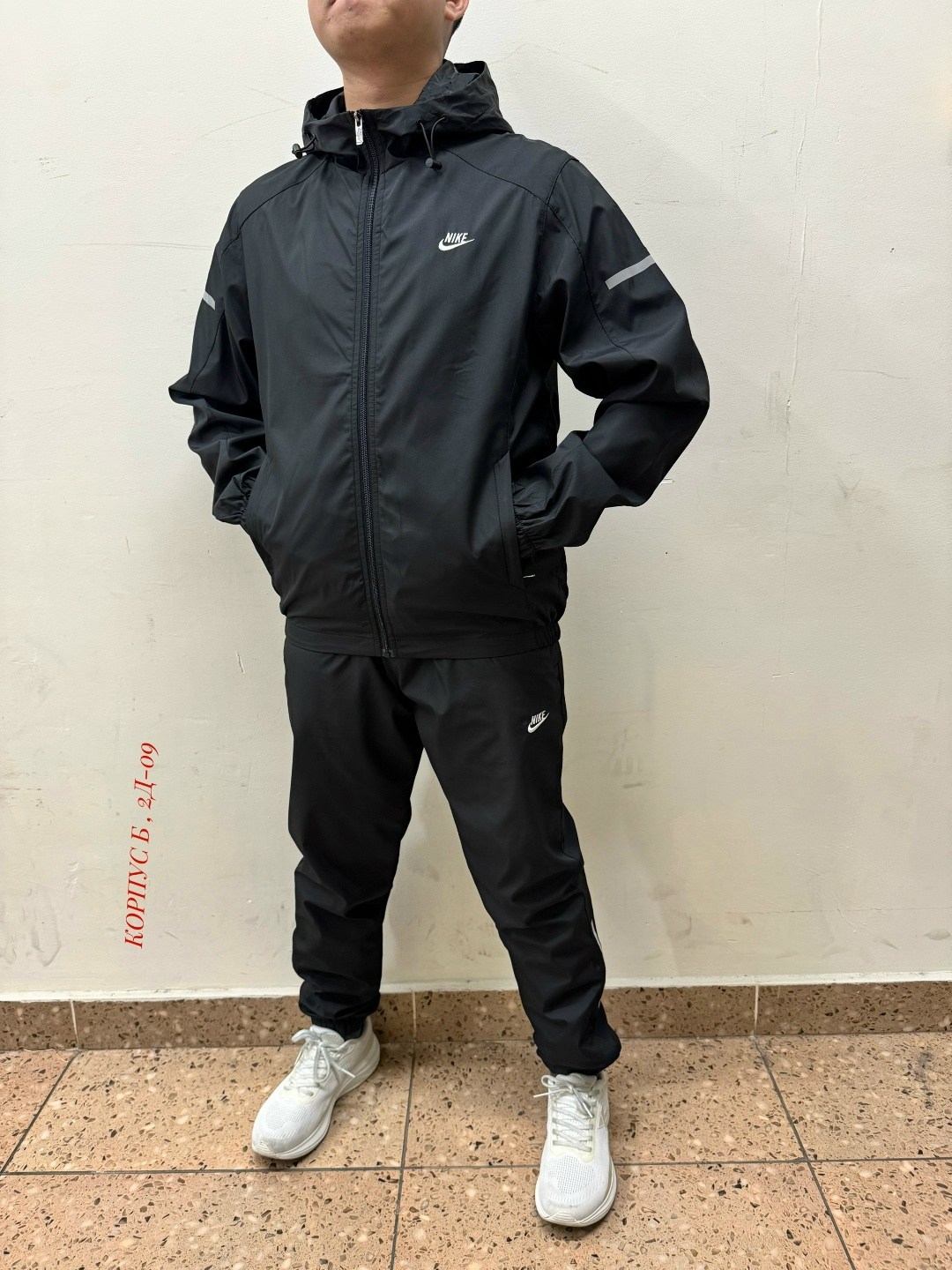 костюм спортивный,мужские спортивные костюмы,спортивный костюм nike,спортивная одежда,костюм на флисе