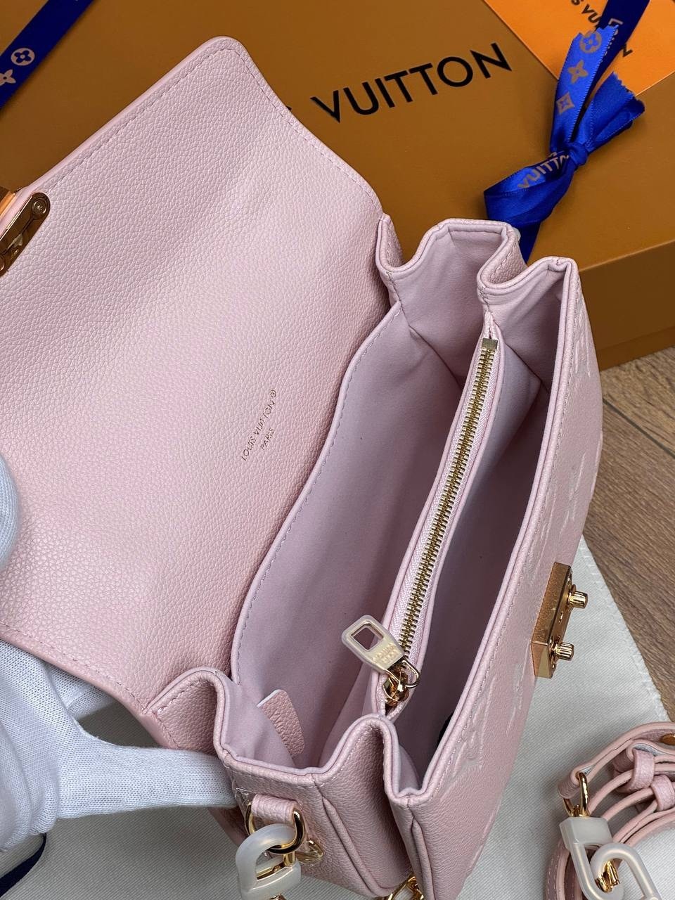 сумка женская louis vuitton,louis vuitton сумка на плечо,сумка louis vuitton,модная сумка,модная женская сумка